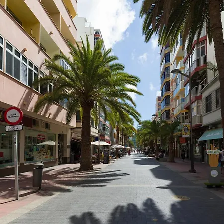 Estudio Brisa Canteras Con Terraza Las Palmas / Gran Canaria